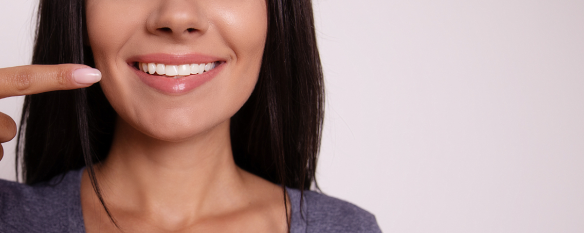 Cuánto cuesta ponerse implantes dentales